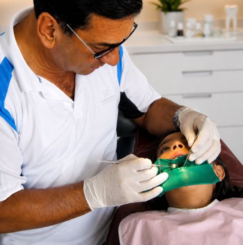 Dr Eduardo Estupiñan odontopediatra Ibague Tolima colombia